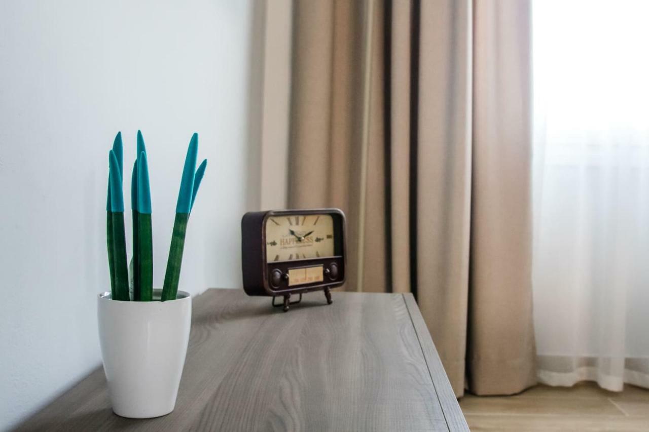 Central Green Apartment Candia Esterno foto